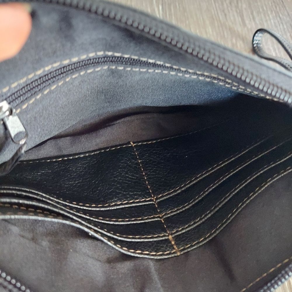 Relic Wristlet Wallet - Picture 3 of 5